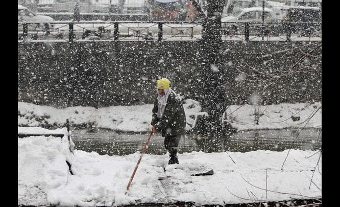 Image d'illustration pour Fortes chutes de neige en Jammu et Cachemire (Inde)