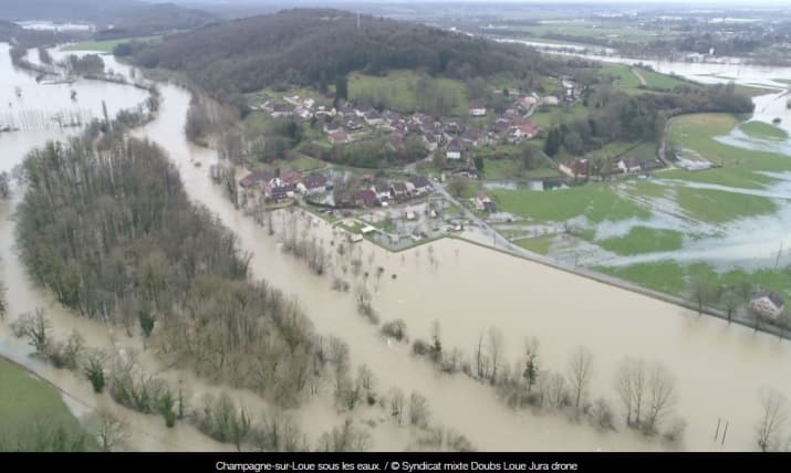 Image d'illustration pour Crues et graves inondations fin janvier et début février